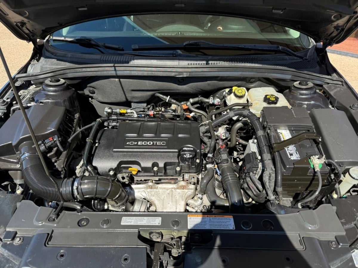 Photo 21 of this Chevrolet Cruze Limited