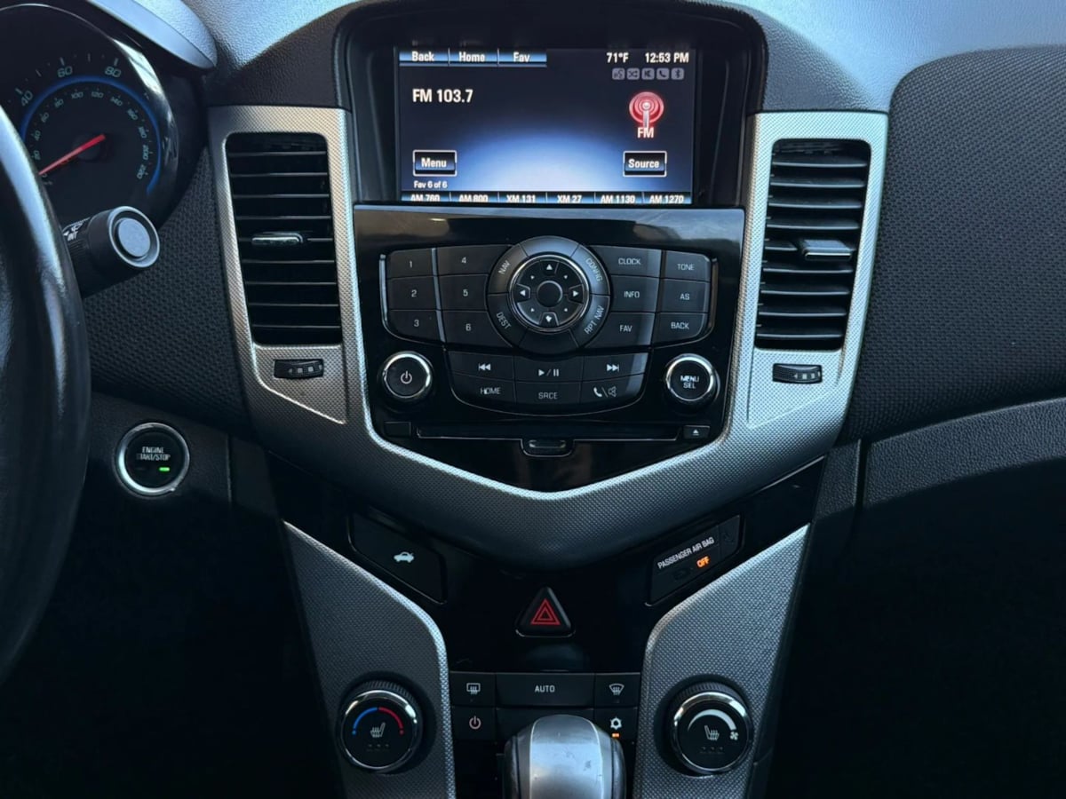 Photo 47 of this Chevrolet Cruze Limited