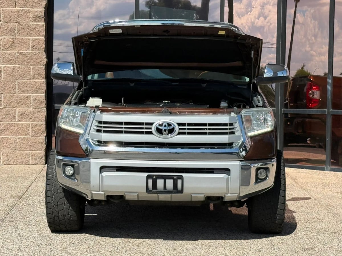Photo 21 of this Toyota Tundra 4WD Truck