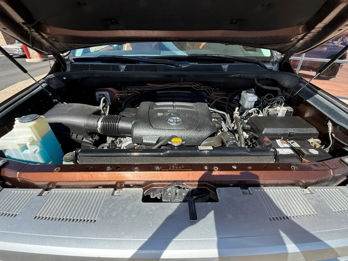 Photo 22 of this Toyota Tundra 4WD Truck