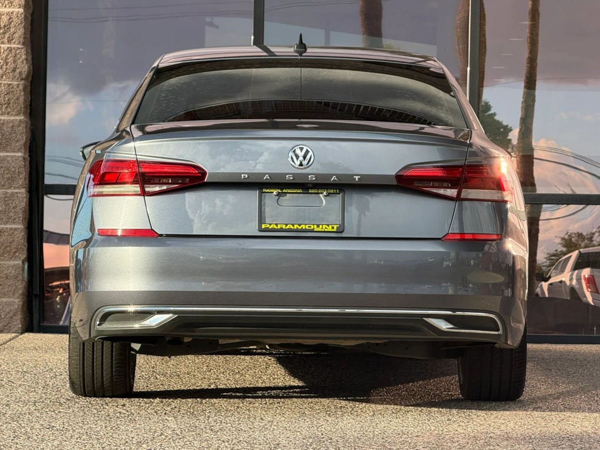 Photo 10 of this Volkswagen Passat