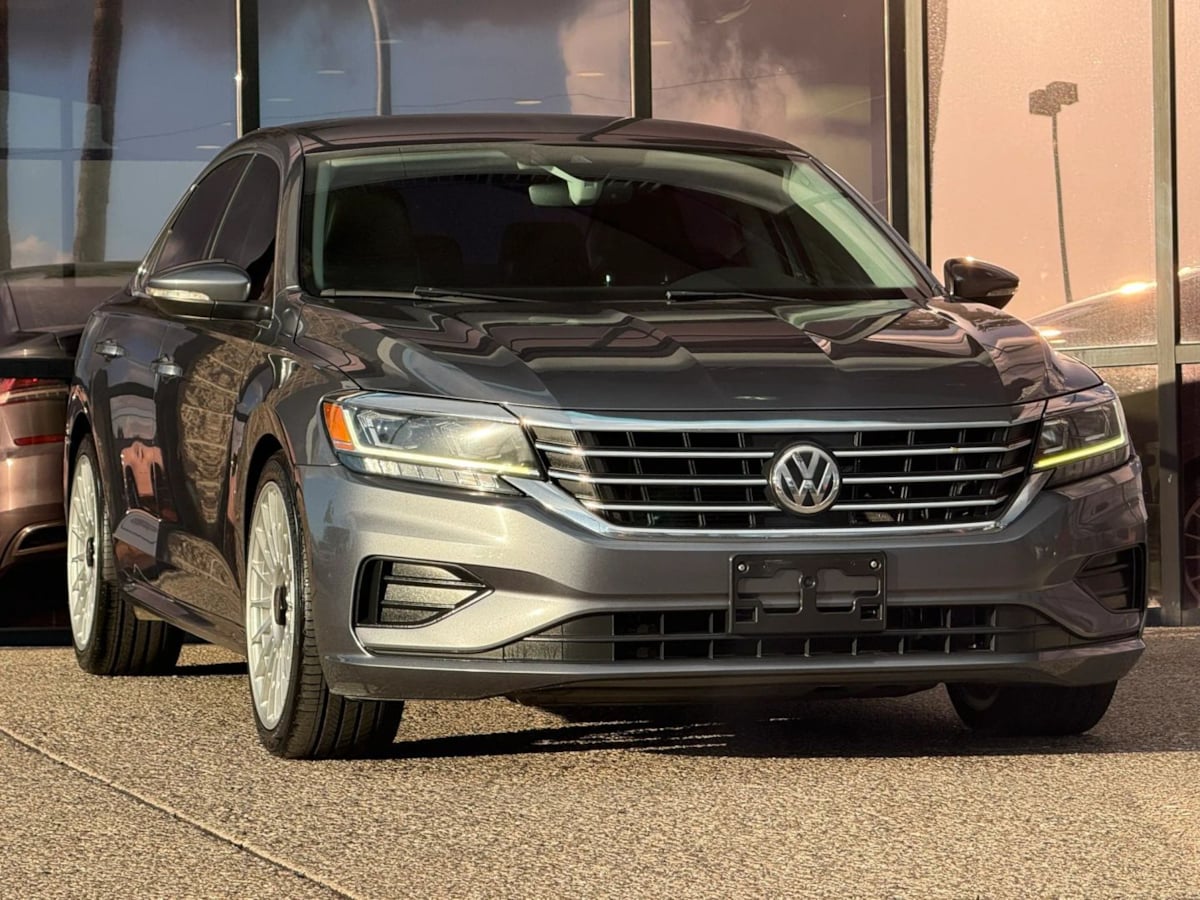 Photo 18 of this Volkswagen Passat