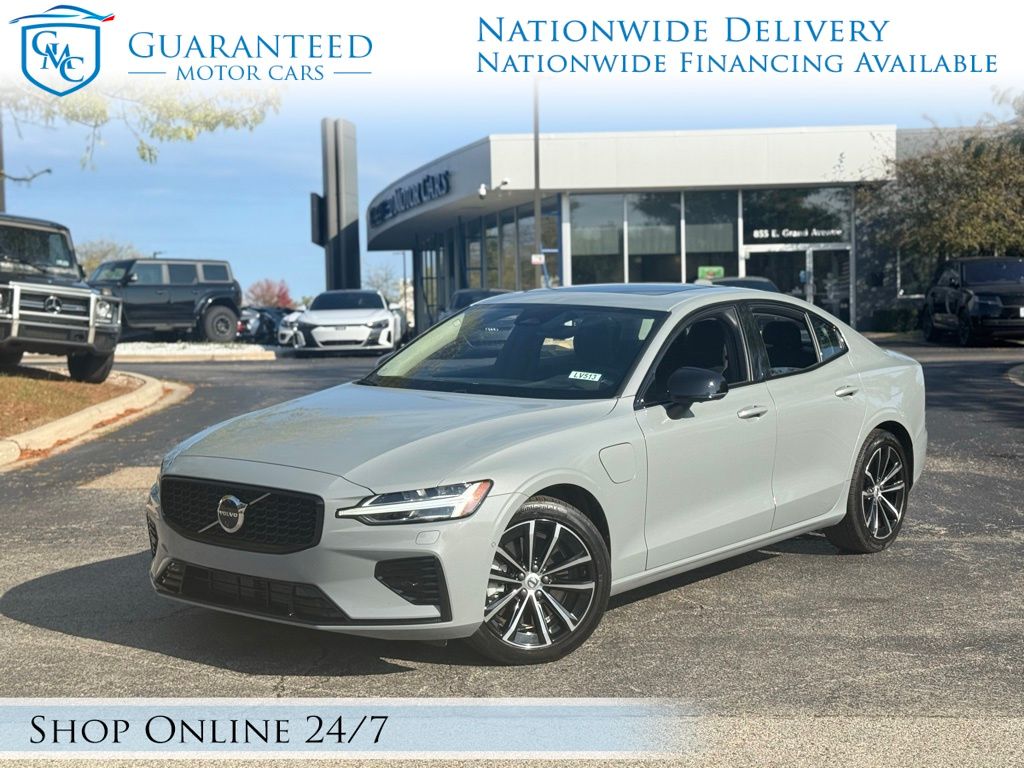 2025 Volvo S60 T8 Recharge Plus Dark AWD's photo