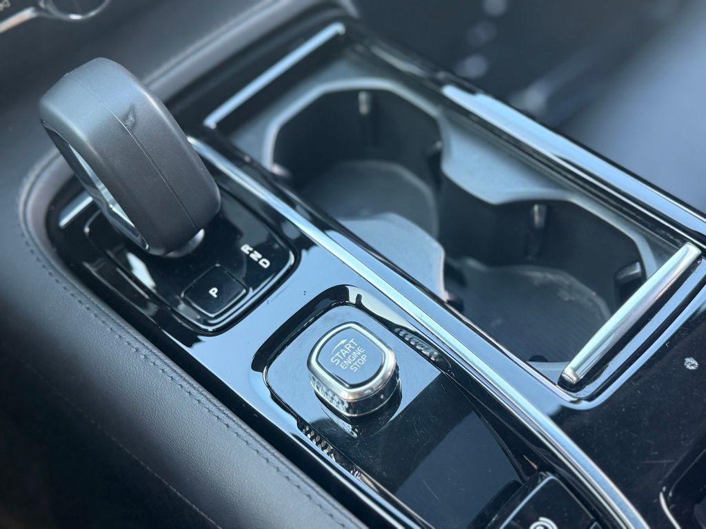Used 2025 Volvo S60 Plug-In Hybrid Plus in Lake Villa