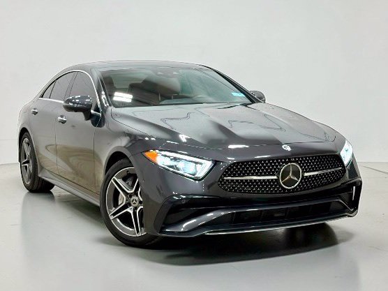 Photo 6 of this Mercedes-Benz CLS 450