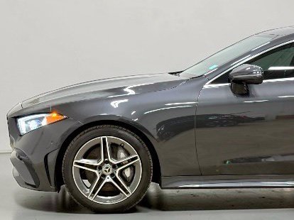 Photo 11 of this Mercedes-Benz CLS 450