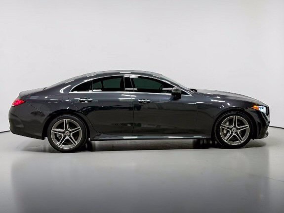 Photo 15 of this Mercedes-Benz CLS 450