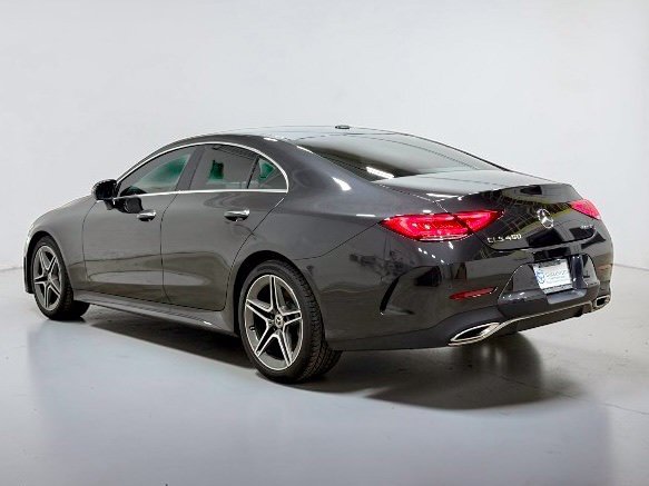 Photo 17 of this Mercedes-Benz CLS 450