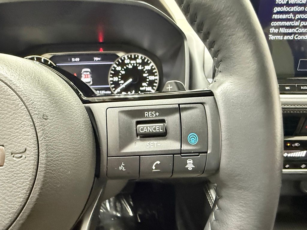 Photo 28 of this Nissan Rogue