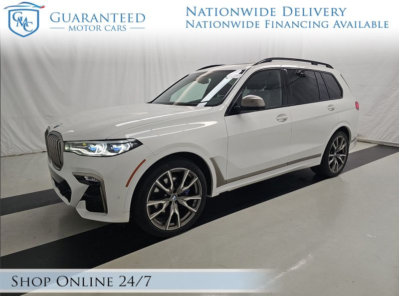 2022 BMW X7 M50i's photo