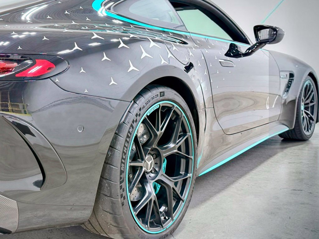 Photo 20 of this Mercedes-Benz AMG GT 63 Pro