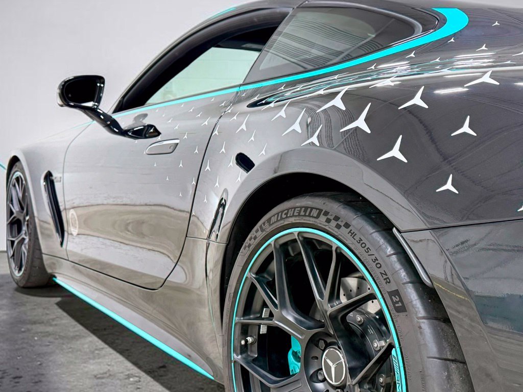Photo 22 of this Mercedes-Benz AMG GT 63 Pro