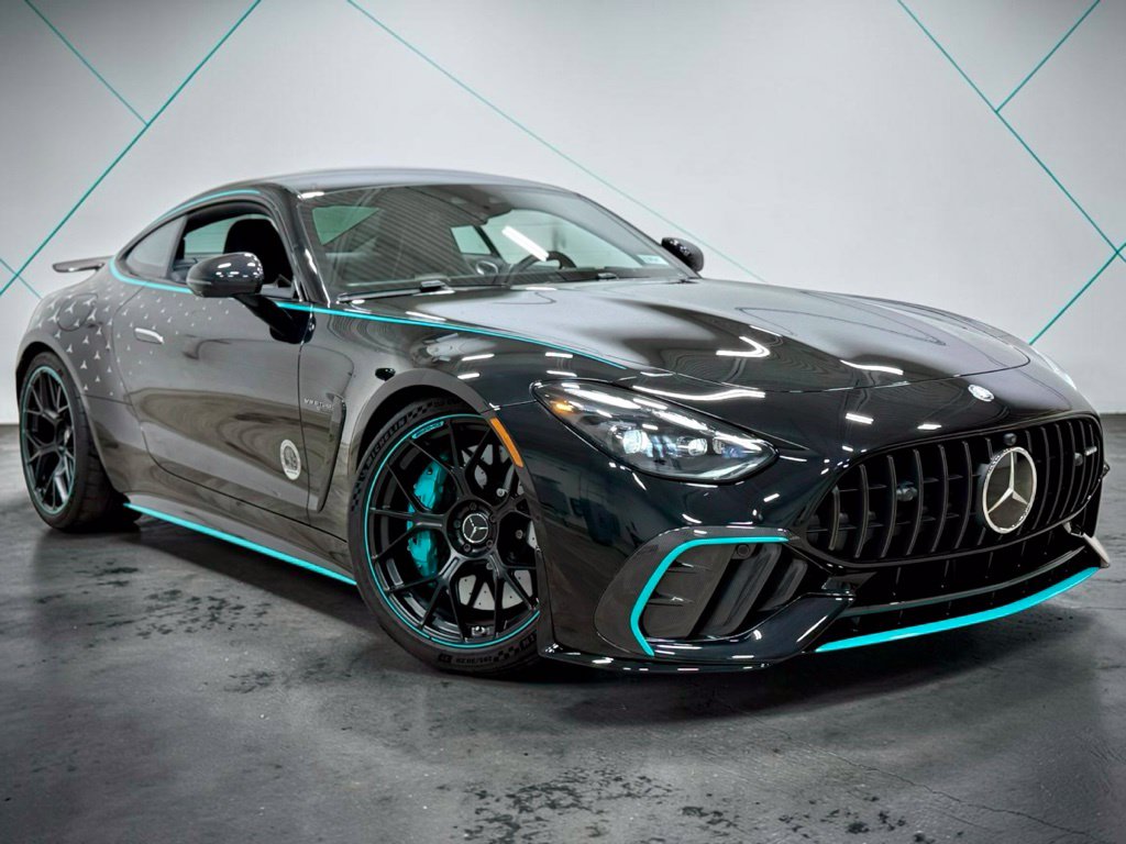 Photo 35 of this Mercedes-Benz AMG GT 63 Pro