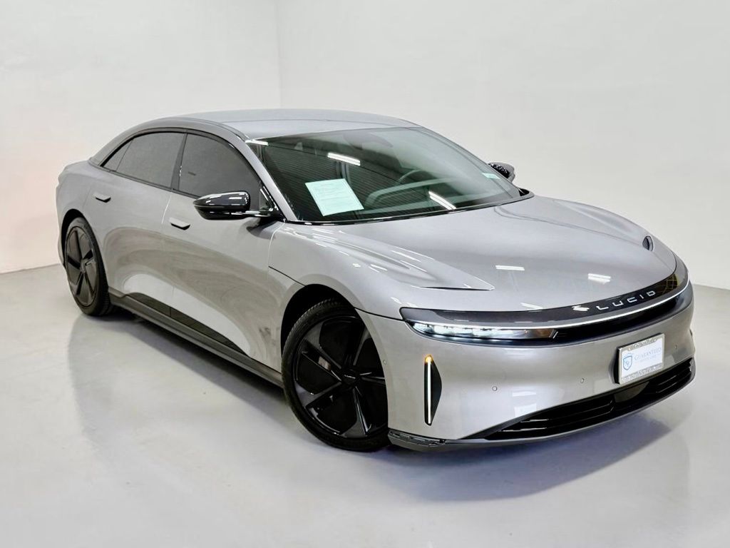Photo 7 of this Lucid Air
