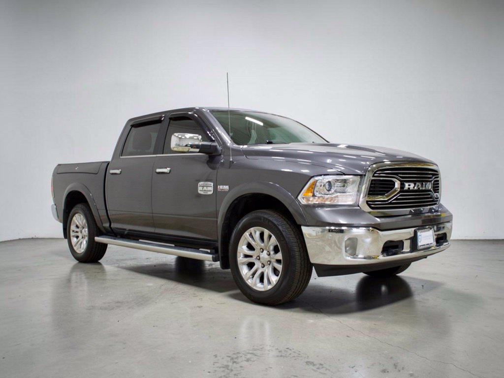 Photo 21 of this Ram 1500