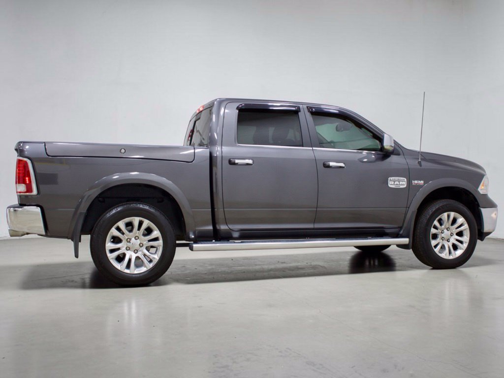 Photo 25 of this Ram 1500