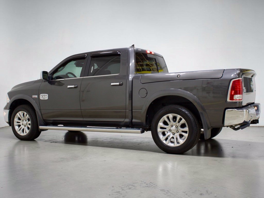 Photo 30 of this Ram 1500