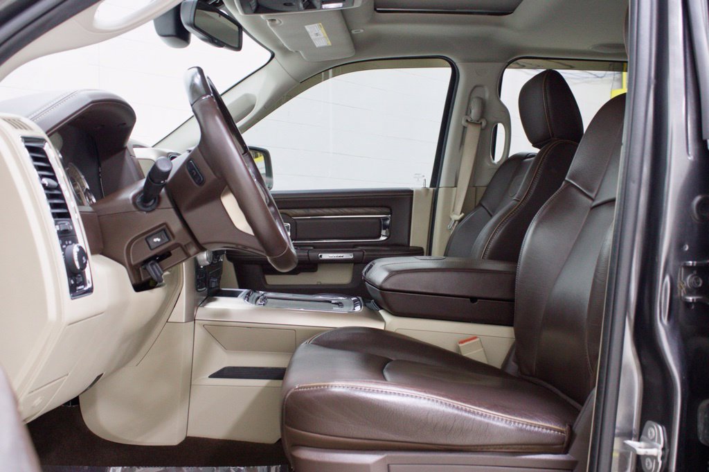 Photo 35 of this Ram 1500
