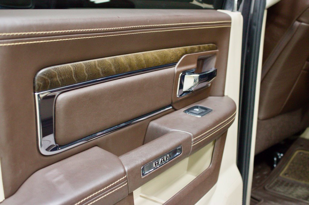 Photo 50 of this Ram 1500