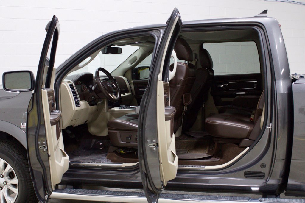 Photo 53 of this Ram 1500