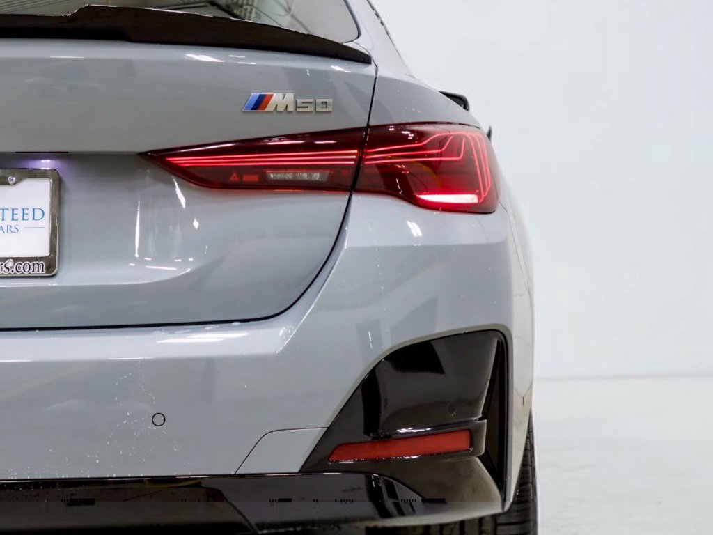 Photo 23 of this BMW i4