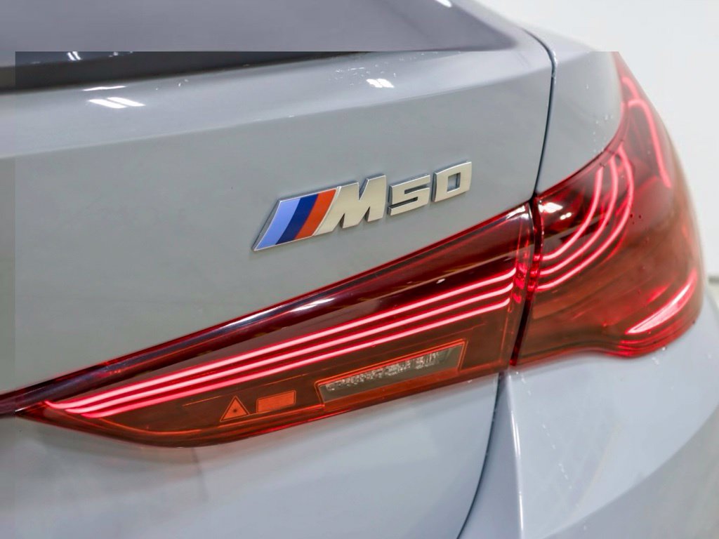 Photo 25 of this BMW i4