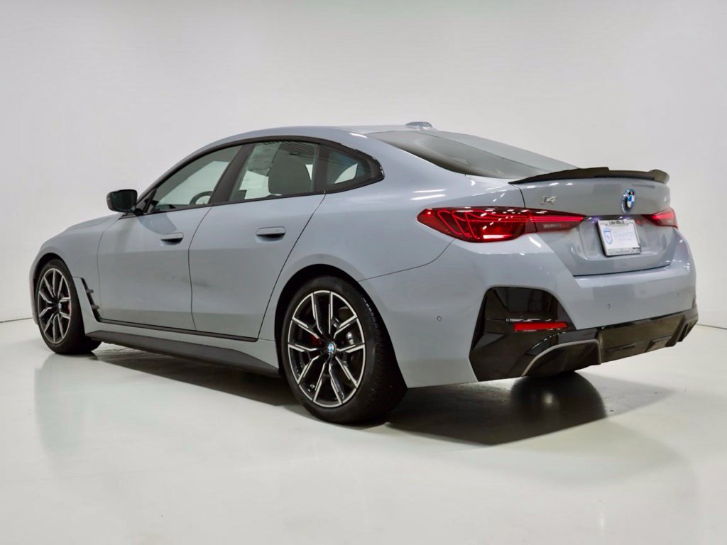 Photo 27 of this BMW i4