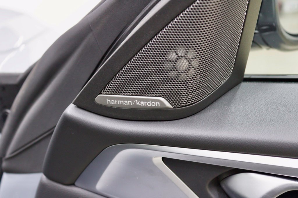 Photo 51 of this BMW i4