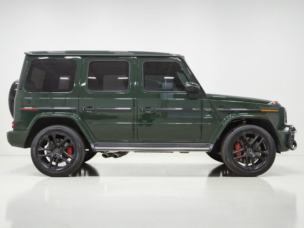 Photo 8 of this Mercedes-Benz AMG G 63