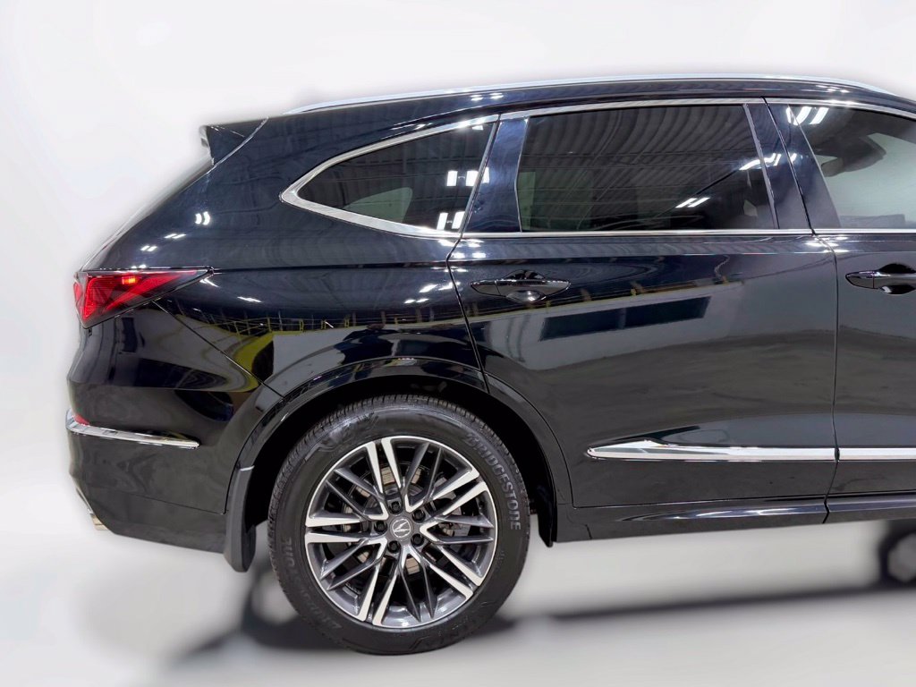 Photo 12 of this Acura MDX