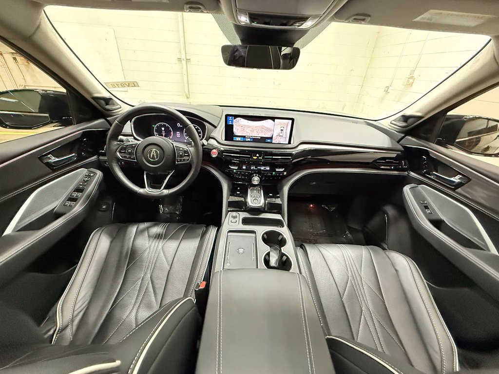 Photo 37 of this Acura MDX