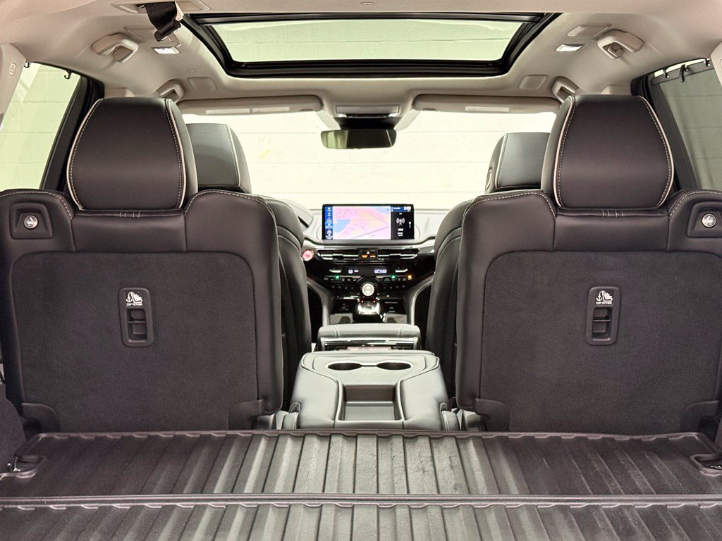 Photo 44 of this Acura MDX