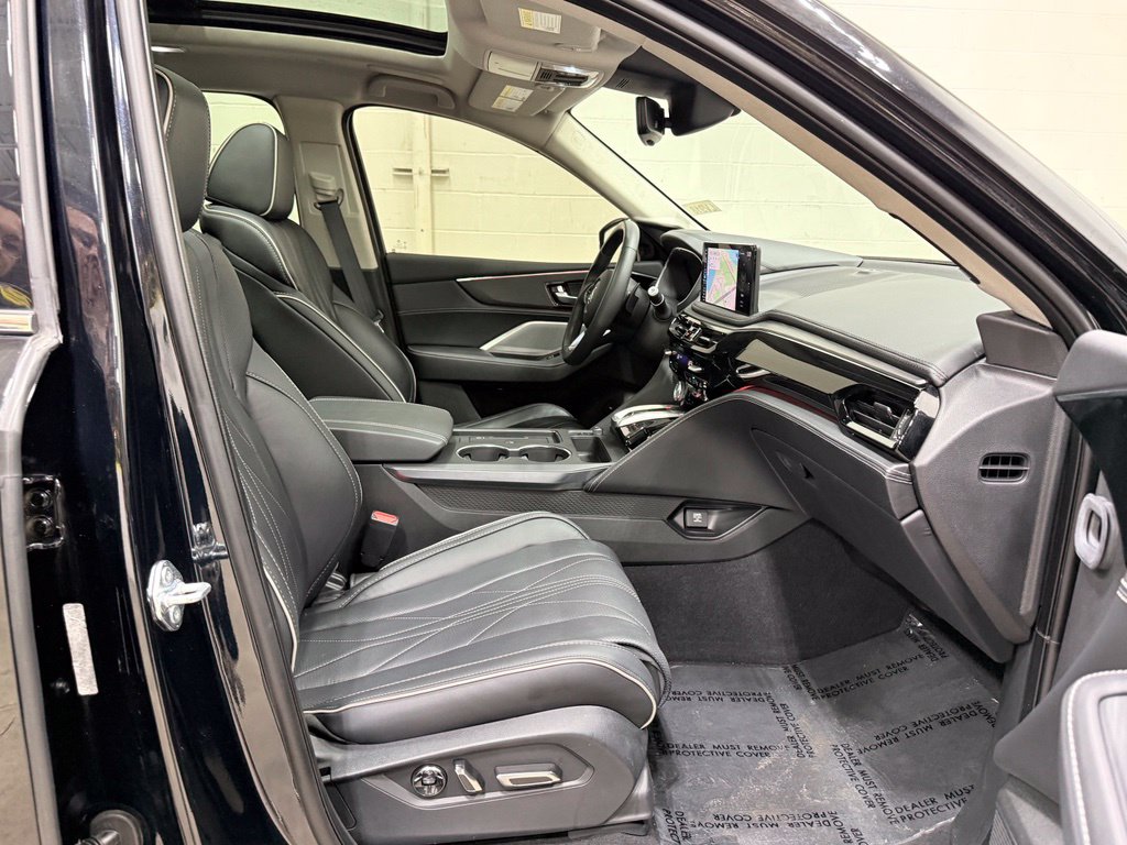 Photo 45 of this Acura MDX