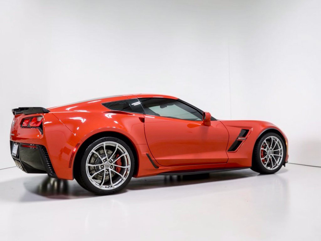 Photo 19 of this Chevrolet Corvette