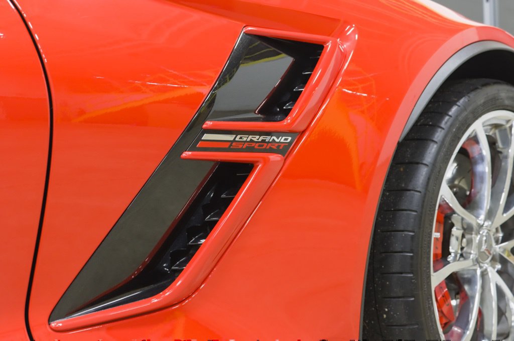 Photo 30 of this Chevrolet Corvette