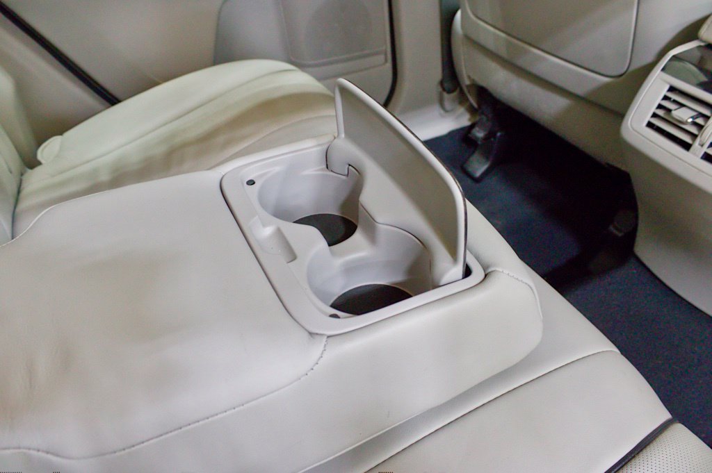Photo 45 of this Toyota Venza