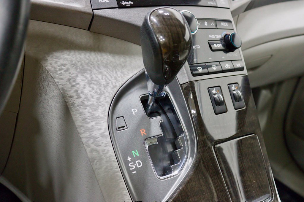 Photo 52 of this Toyota Venza