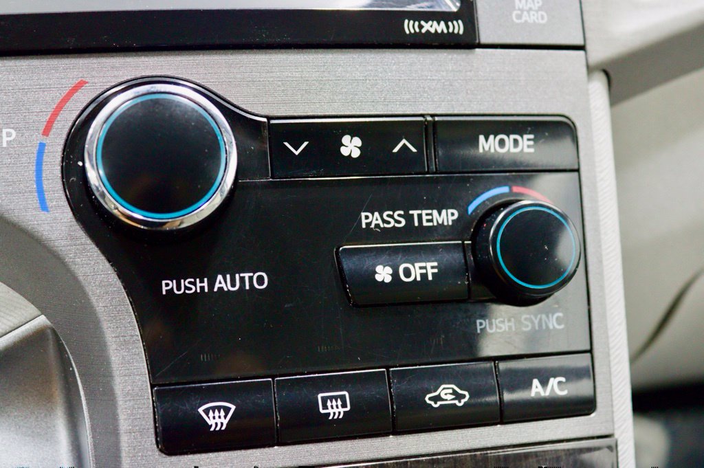 Photo 59 of this Toyota Venza