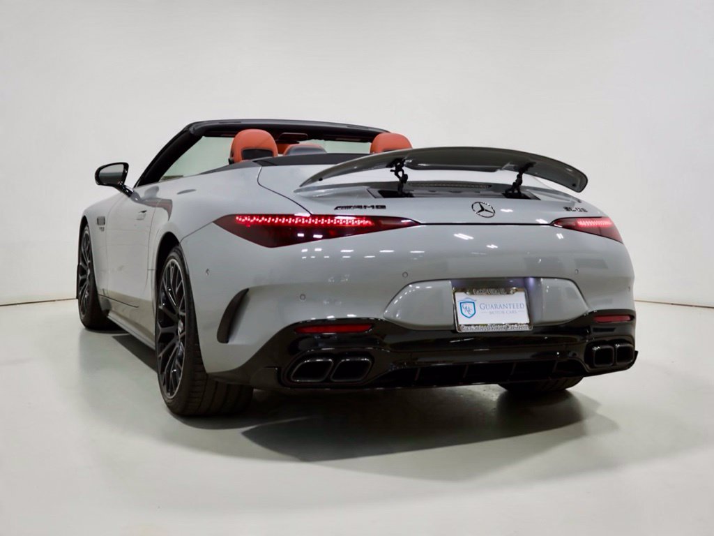 Photo 21 of this Mercedes-Benz AMG SL 63
