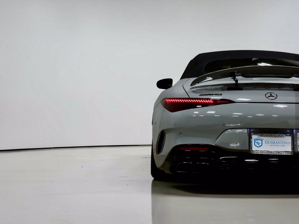 Photo 30 of this Mercedes-Benz AMG SL 63