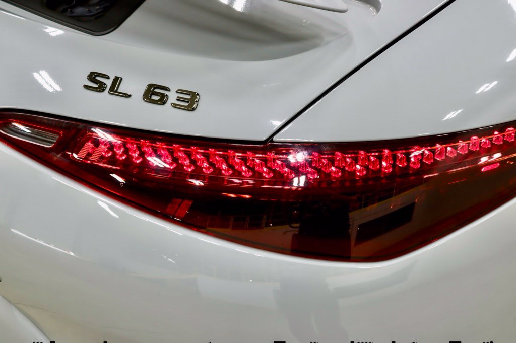 Photo 44 of this Mercedes-Benz AMG SL 63