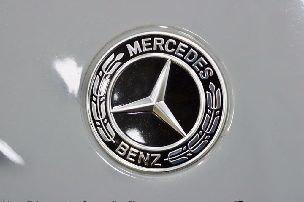 Photo 45 of this Mercedes-Benz AMG SL 63