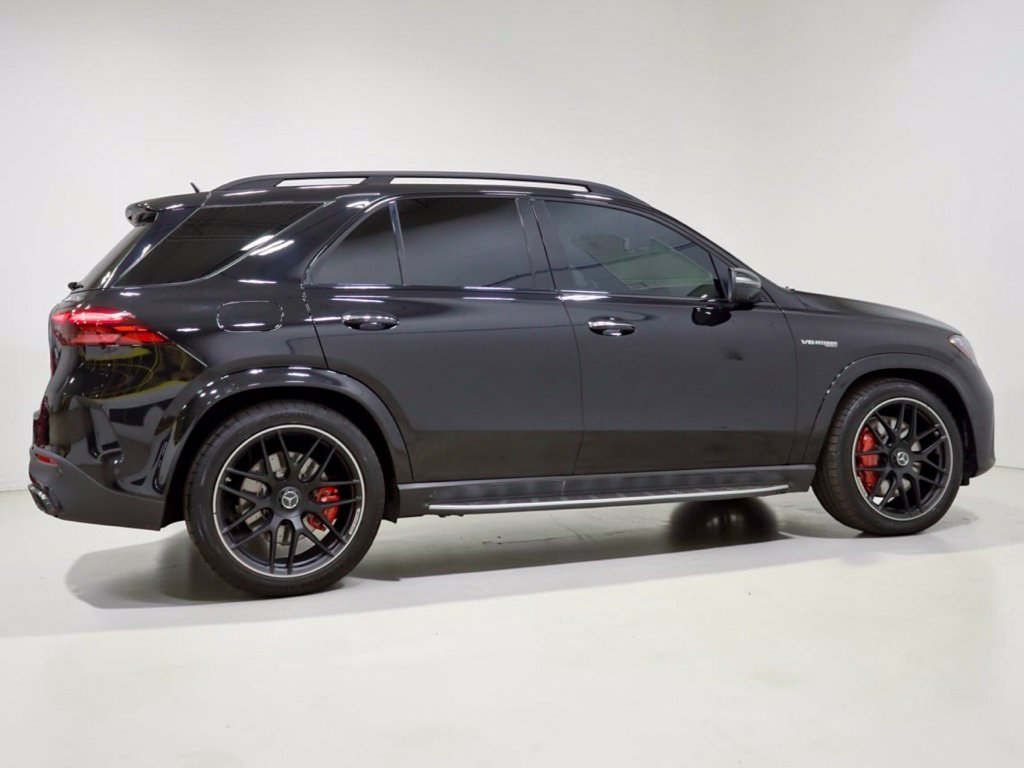 Photo 18 of this Mercedes-Benz AMG GLE 63