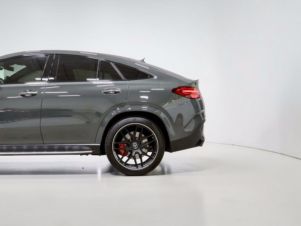 Photo 7 of this Mercedes-Benz AMG GLE 63