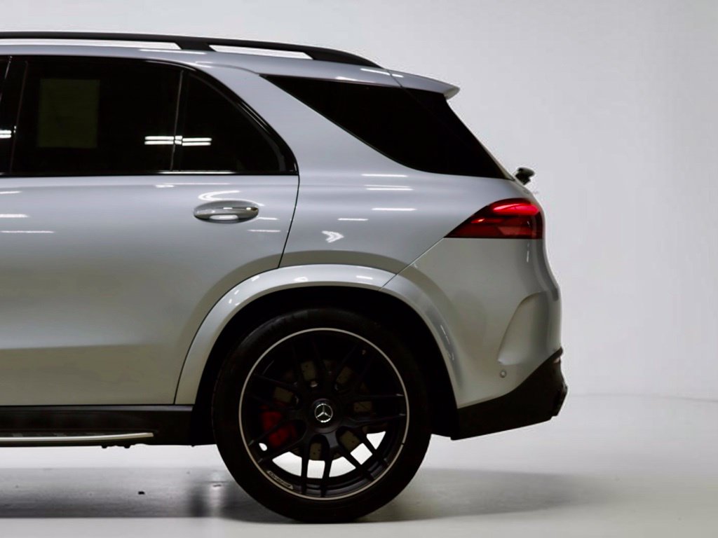 Photo 6 of this Mercedes-Benz AMG GLE 63