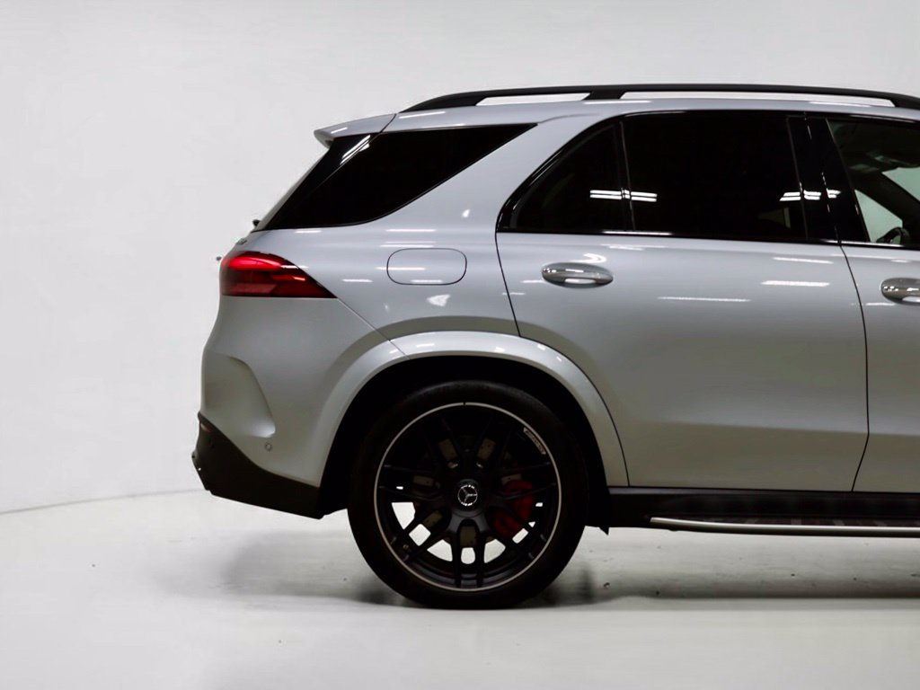Photo 13 of this Mercedes-Benz AMG GLE 63