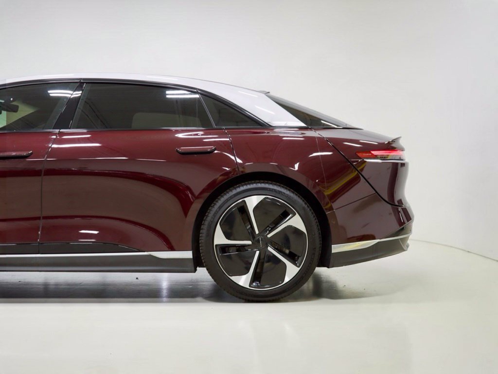 Photo 7 of this Lucid Air