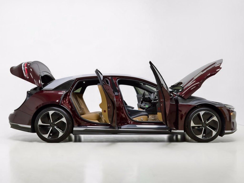 Photo 9 of this Lucid Air