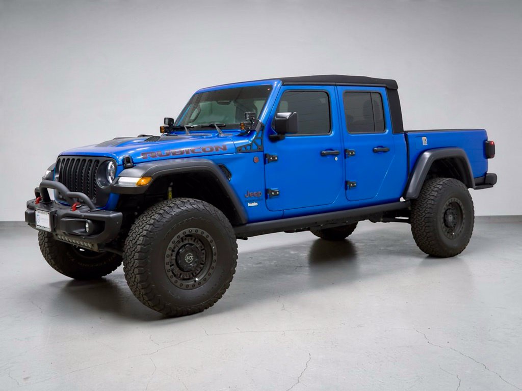 Photo 3 of this Jeep Gladiator