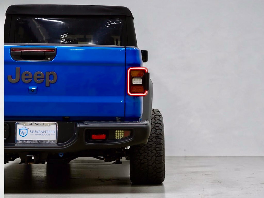 Photo 21 of this Jeep Gladiator
